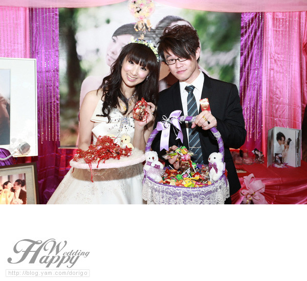 1080bcd9334ab8c7e0b.jpg